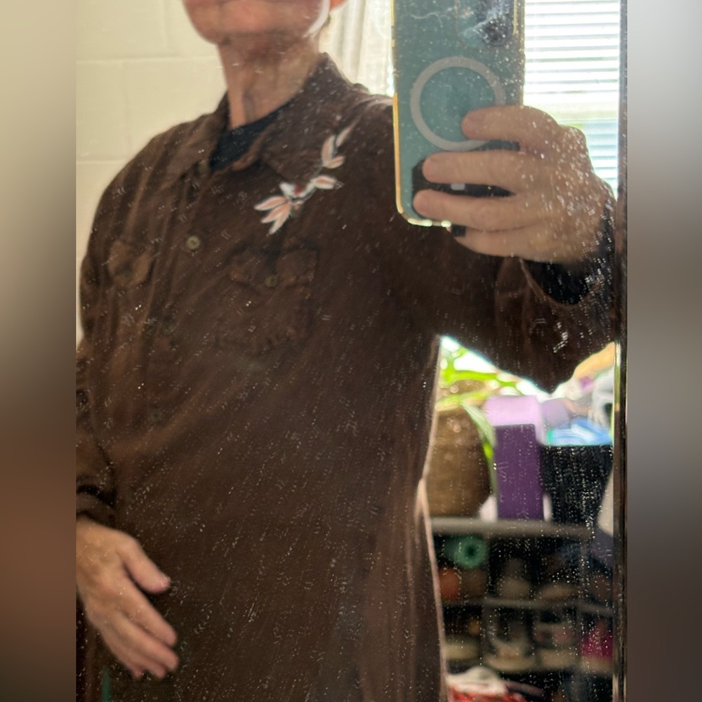 Brown Embroidered Button-Up Shirt western boho - Picture 6 of 9